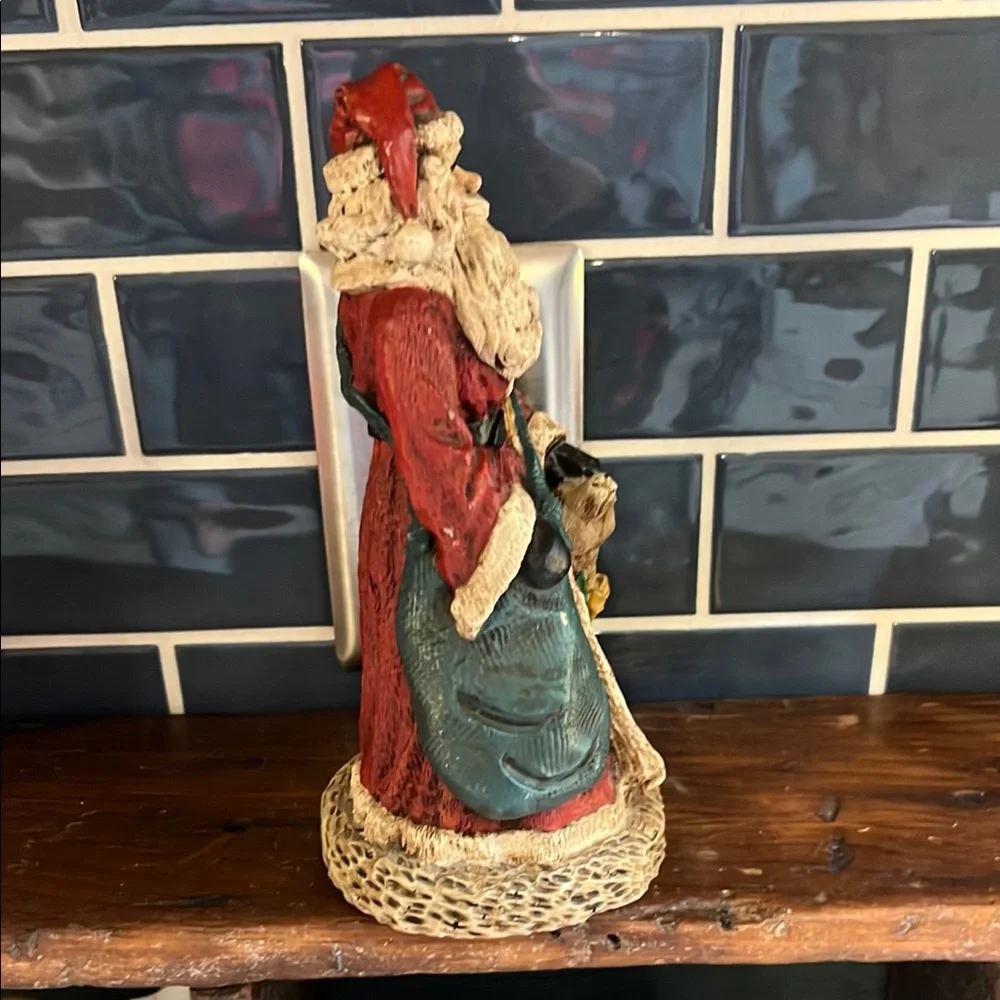 Vintage Santa Claus Holiday Decor